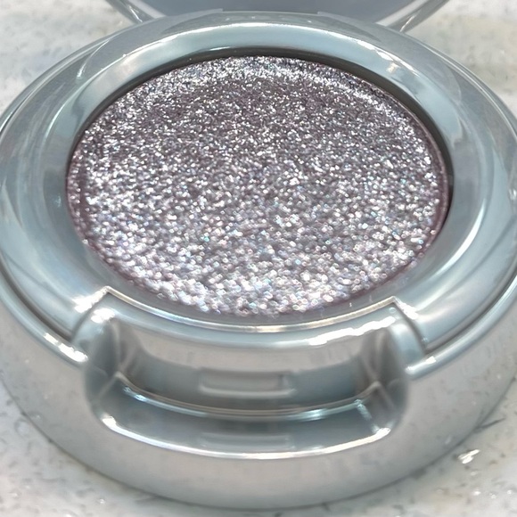 Urban Decay Cosmetics ~ ‘INTERGALACTIC’ Eyeshadow Single ~ VERY RARE & HTF ~ NIB - Picture 14 of 16